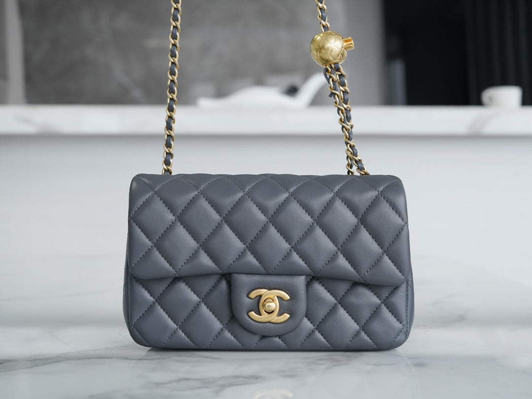 小香家-Chanel 23k 金球方胖子 深灰色大號