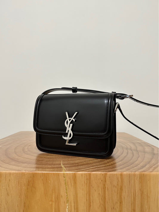 聖Y羅-BOX SAINT LAURENT 豆腐包 小號 黑色銀扣