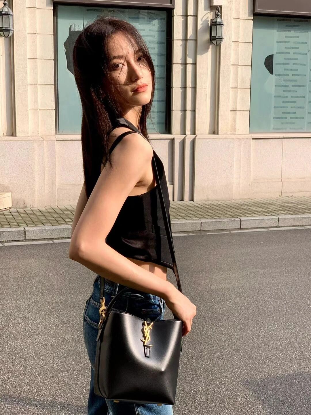 聖Y羅-2023最新 Hobo水桶包 黑色金扣 小號