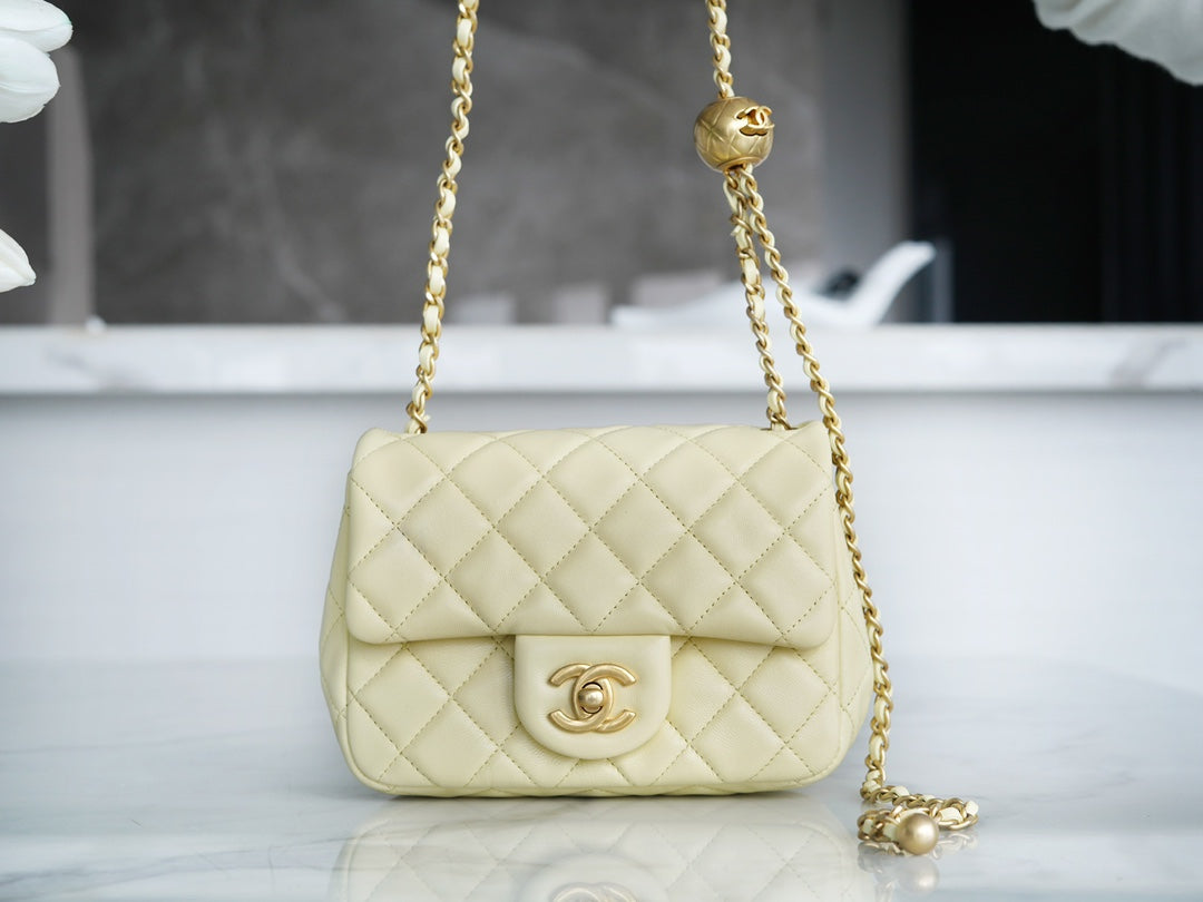 小香家-Chanel 23k 金球方胖子 鵝蛋黃色
