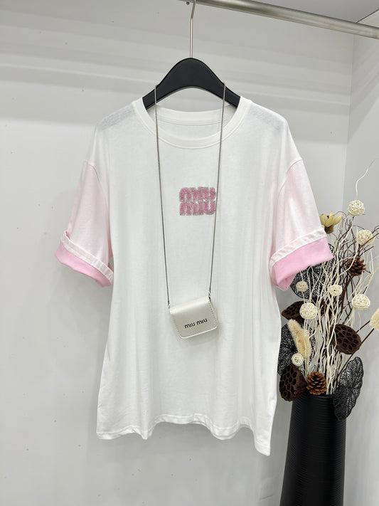 穆M家-2404 24新品字母手工鑽訂製短袖上衣 白色