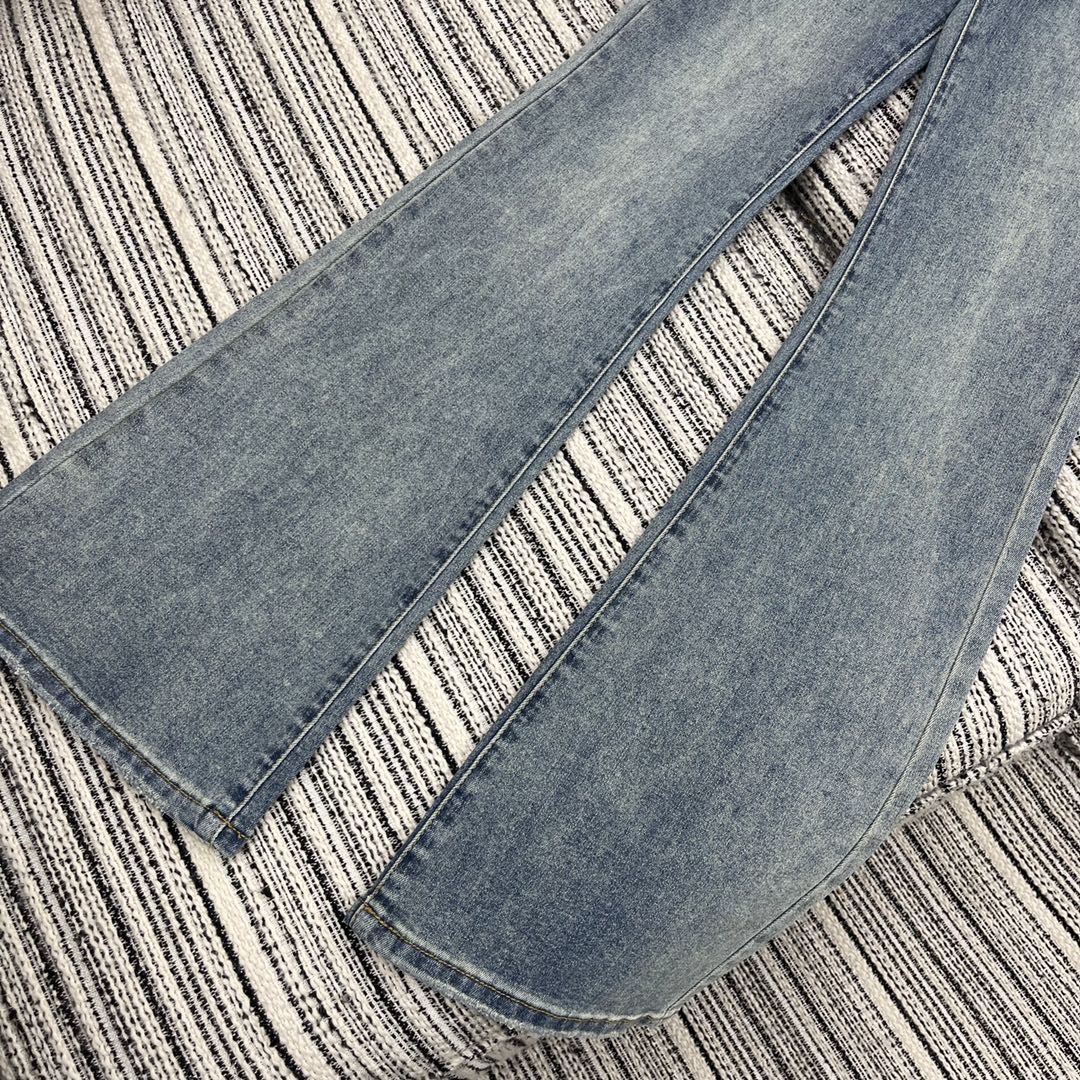 小香家-2403 24年早春新款刺繡logo字母喇叭牛仔長褲