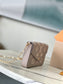 M69977 路L家-Pochette Felicie Empreinte壓紋斜背包 杏色