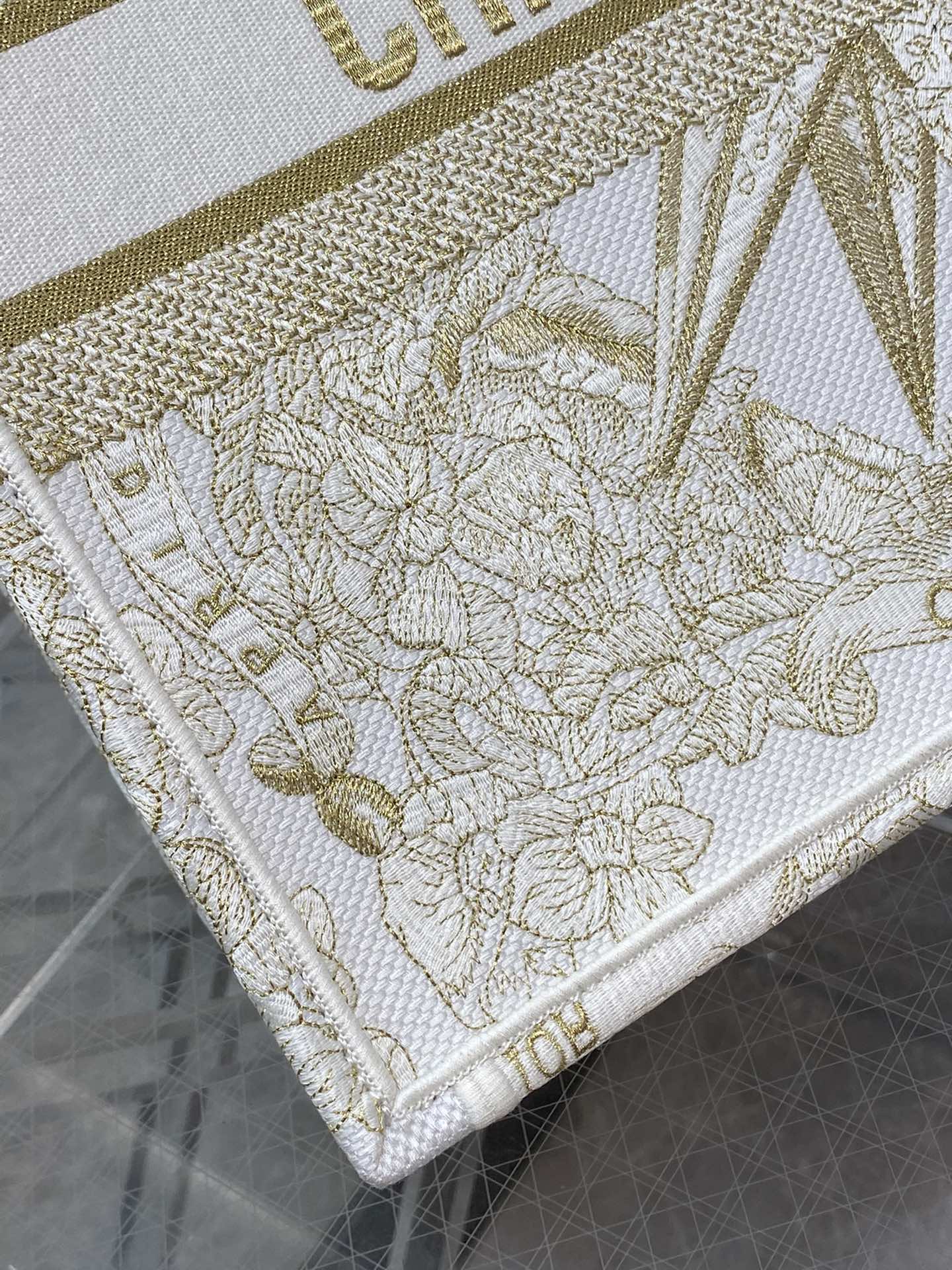 迪D家-BookTote 刺繡手袋 八芒星金絲線系列 42x18x35cm