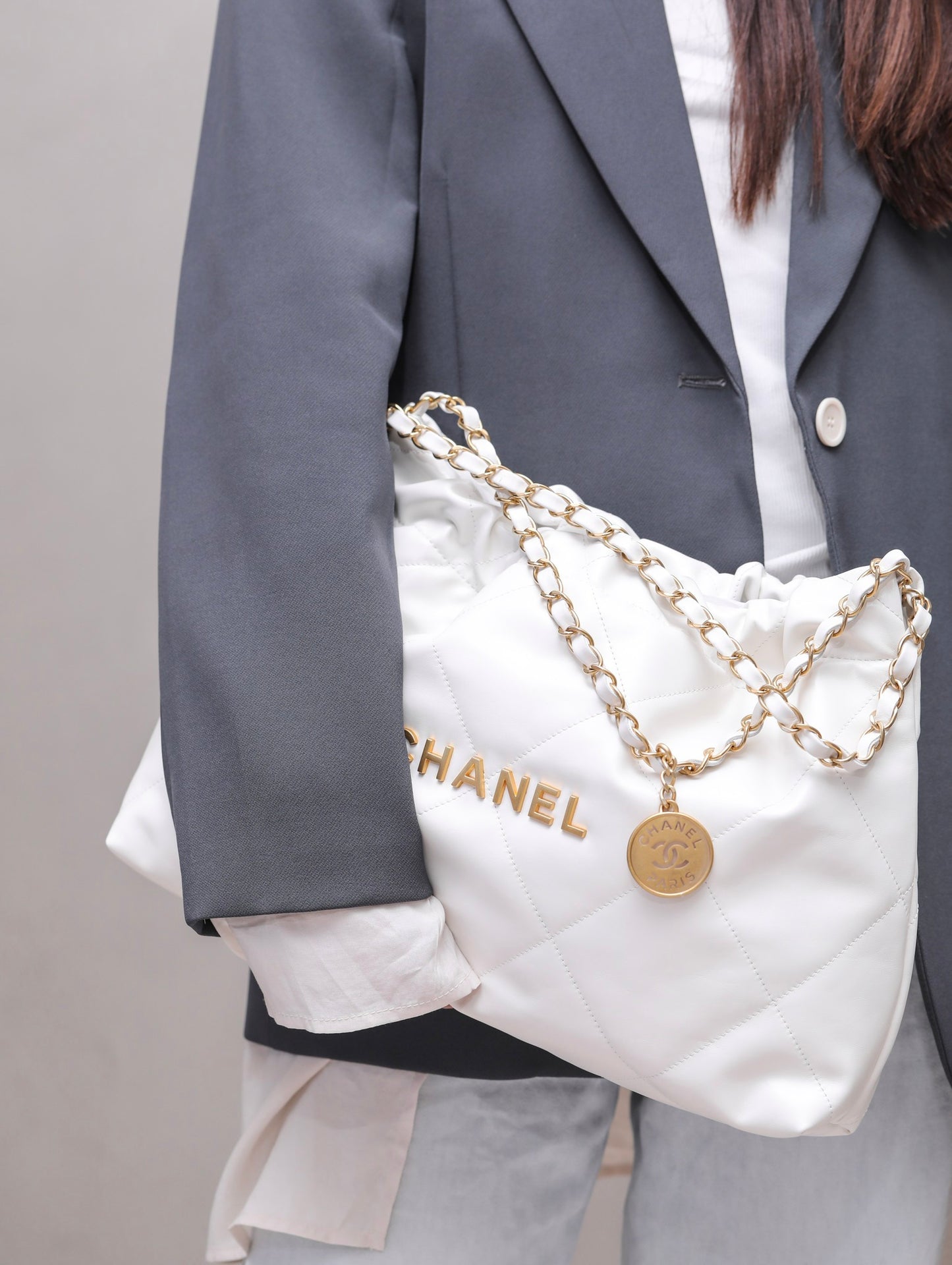 小香家-Chanel 22號手袋 橫版 白金色