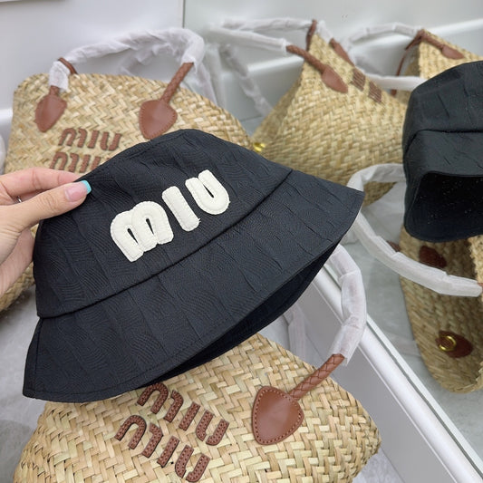 穆M家-新款百搭字母刺繡漁夫帽