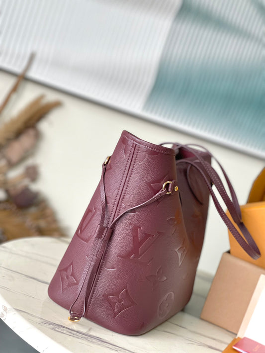 M45686 路L家-Neverfull MM 手提包 酒紅色
