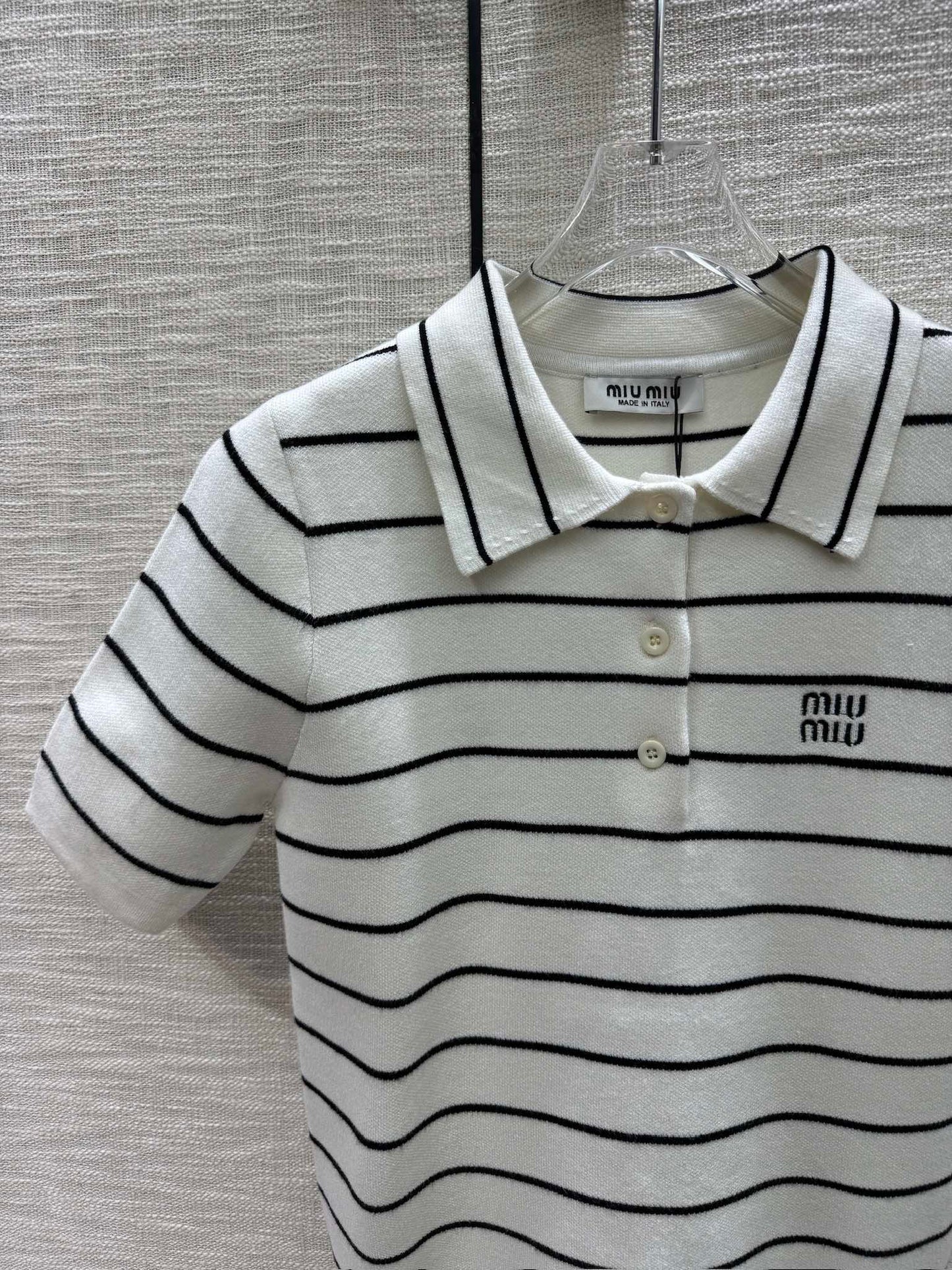 穆M家-2404 撞色條紋polo領針織短袖 白色