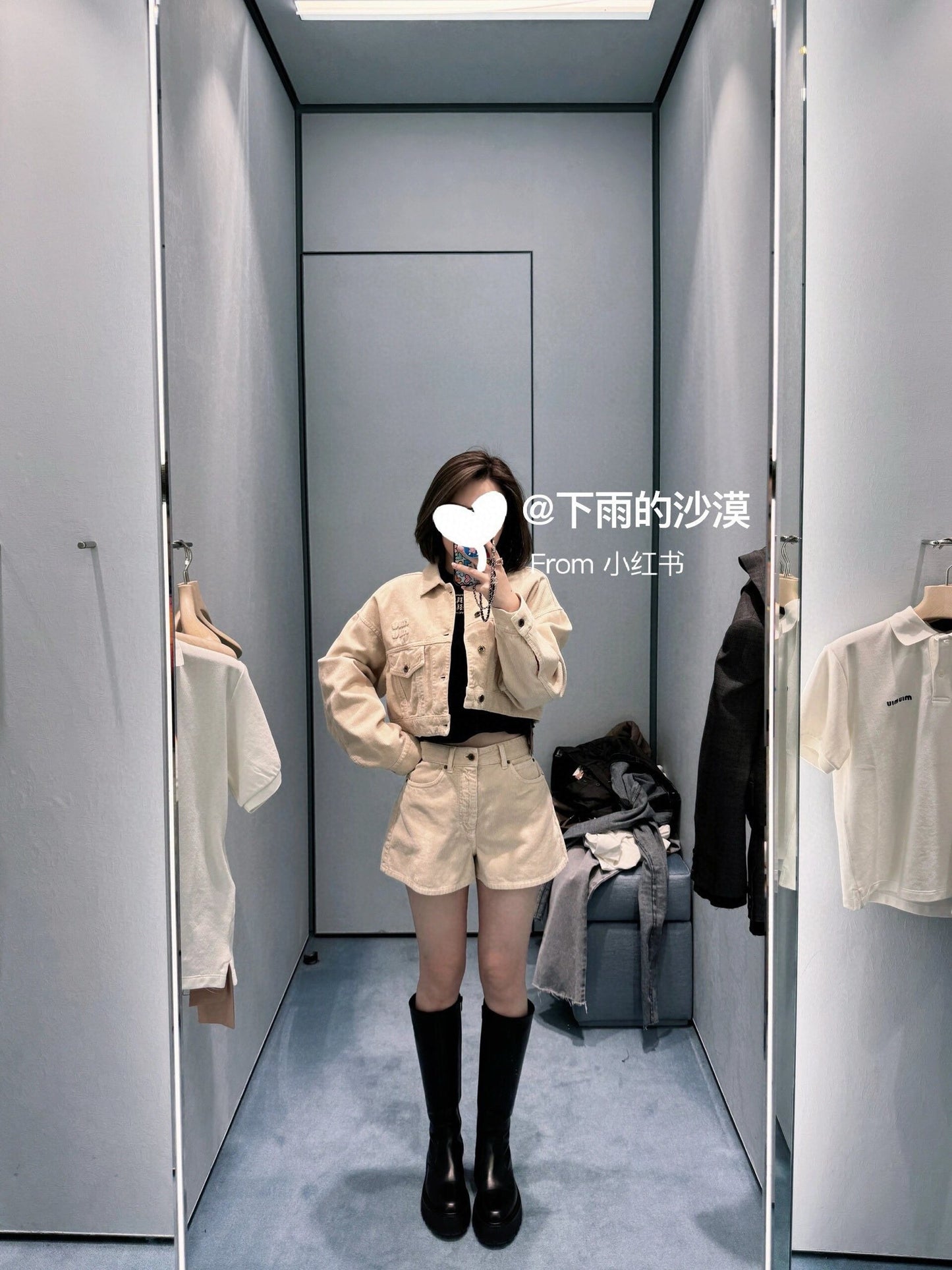 穆Ｍ家-2404 24春夏新款logo標誌溫柔燈芯絨短外套