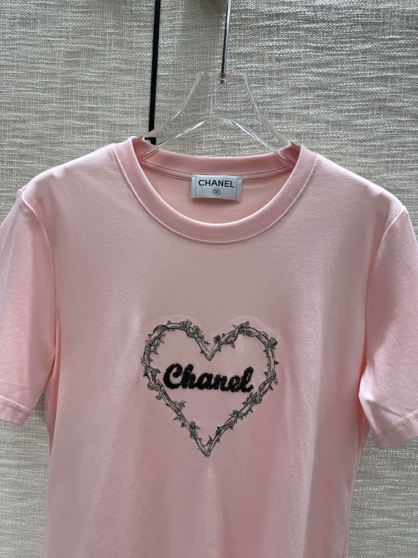 賽C家-2403 愛心字母刺繡TEE 粉色