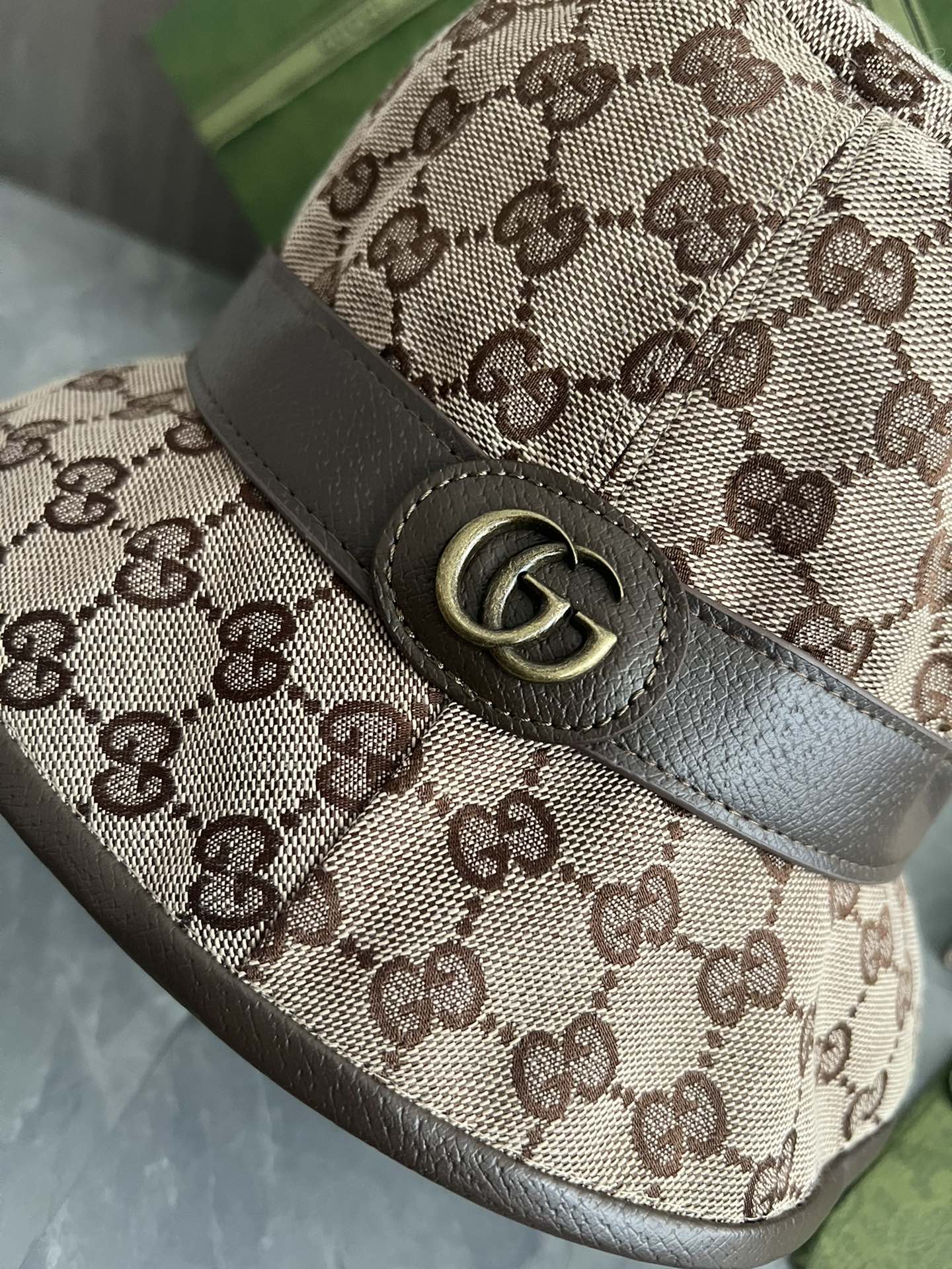 古G家-老花真皮金屬雙G字母漁夫帽 咖啡色