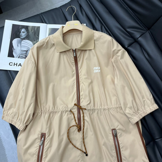 穆M家-2404 24新品上架薄款尼龍拉鍊連身裙 卡其色