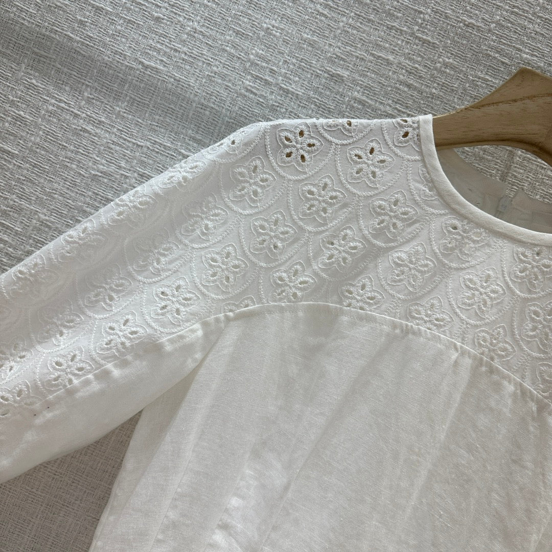 克羅C-2403 24早春新品英式溶花刺繡連身裙