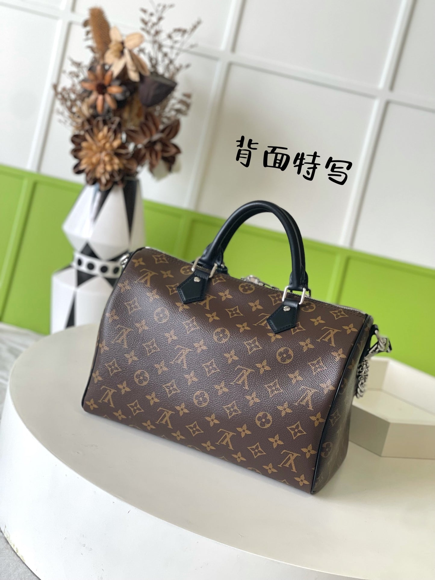 路L家-M12243 𝐒𝐏𝐄𝐄𝐃𝐘 𝐒𝐎𝐅𝐓 𝟑𝟎 𝐃𝐀𝐑𝐊 動態晶片黑手袋 棕色