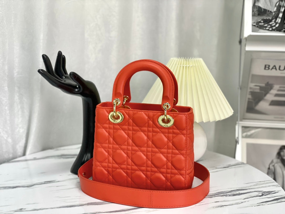 迪D家-Lady dior myABC 羊皮桔紅金扣 小號