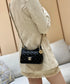小香家-Chanel Hobo 23c早春款 油蠟皮黑色 小號