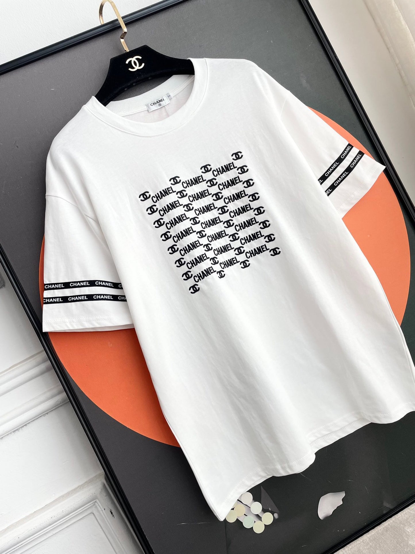 小香家-2403 重工刺繡字母寬鬆短袖Tee