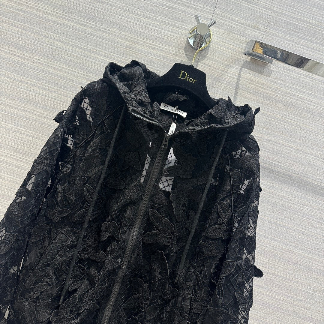 迪D家-2403 24早春度假新品蝴蝶花連帽夾克套裝 黑色