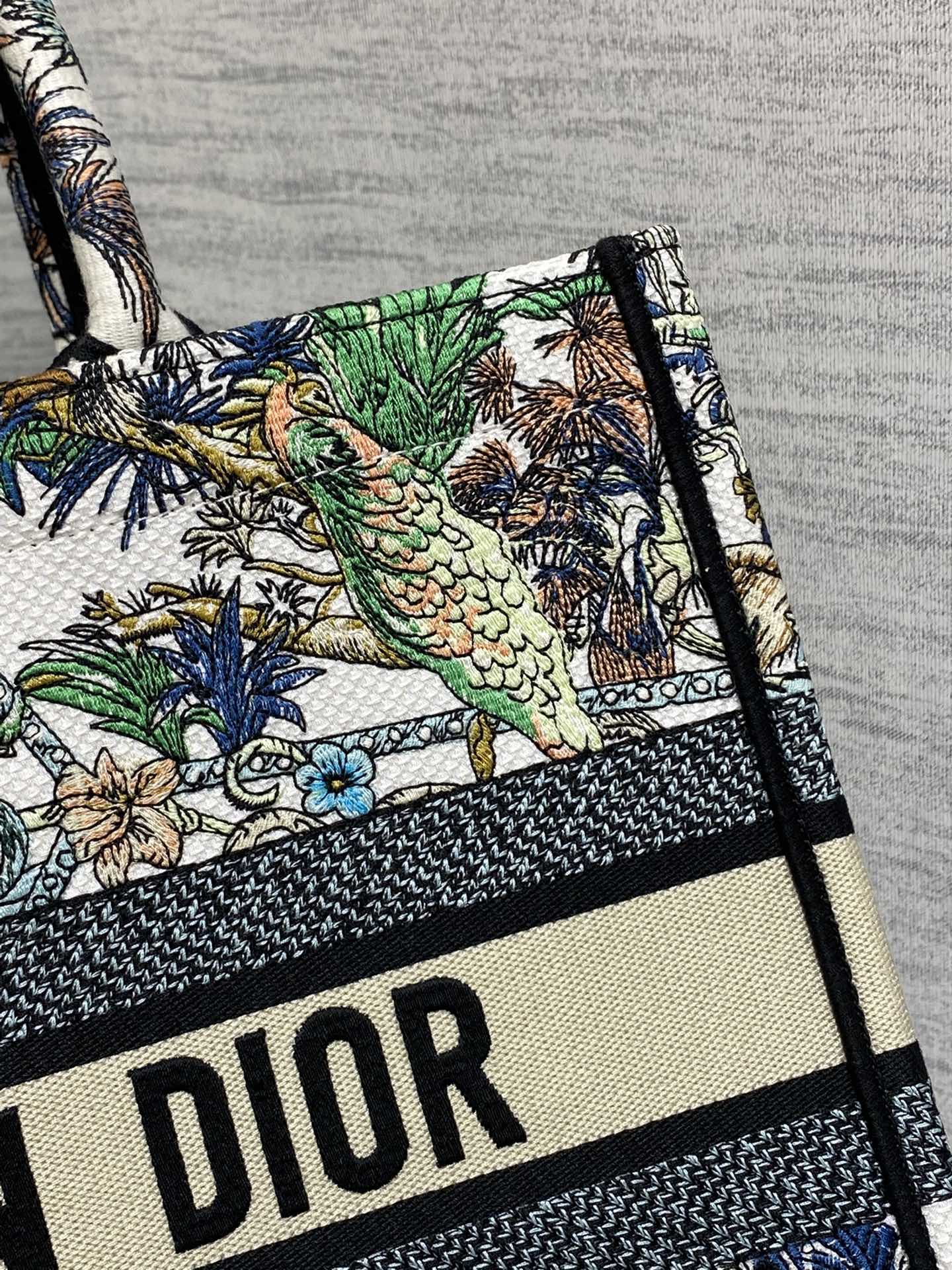 迪D家-Book Tote 2023春夏系列 浪漫花刺繡 中號