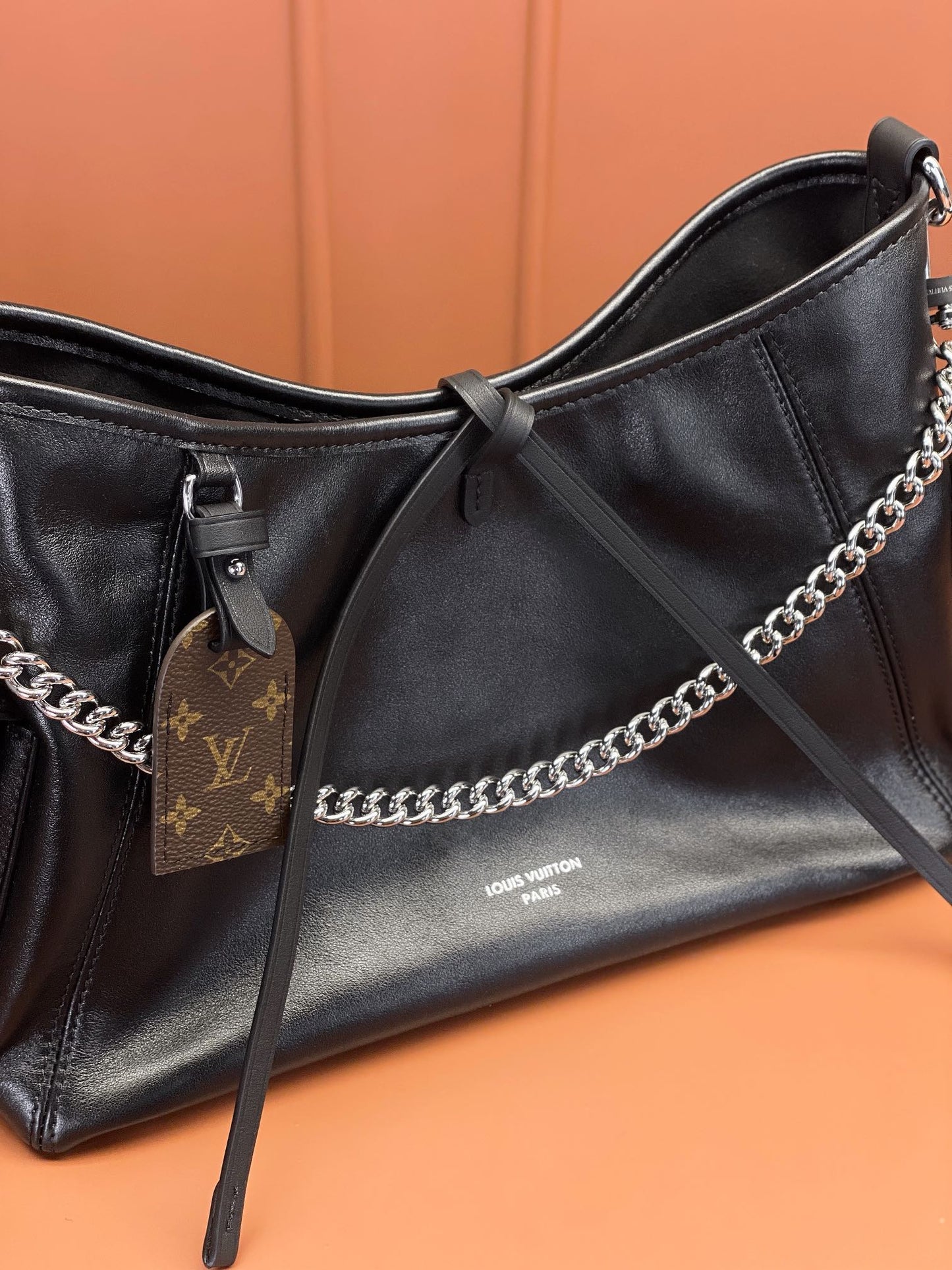 熱銷款 M24861 路L家-CARRYALL CARGO斜背包 小號