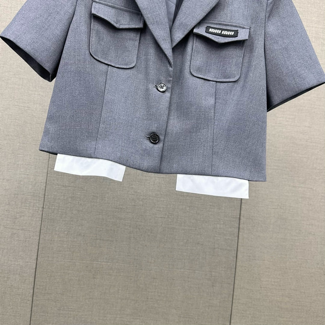 穆M家-2404 冷淡風短款西裝套裝 灰色