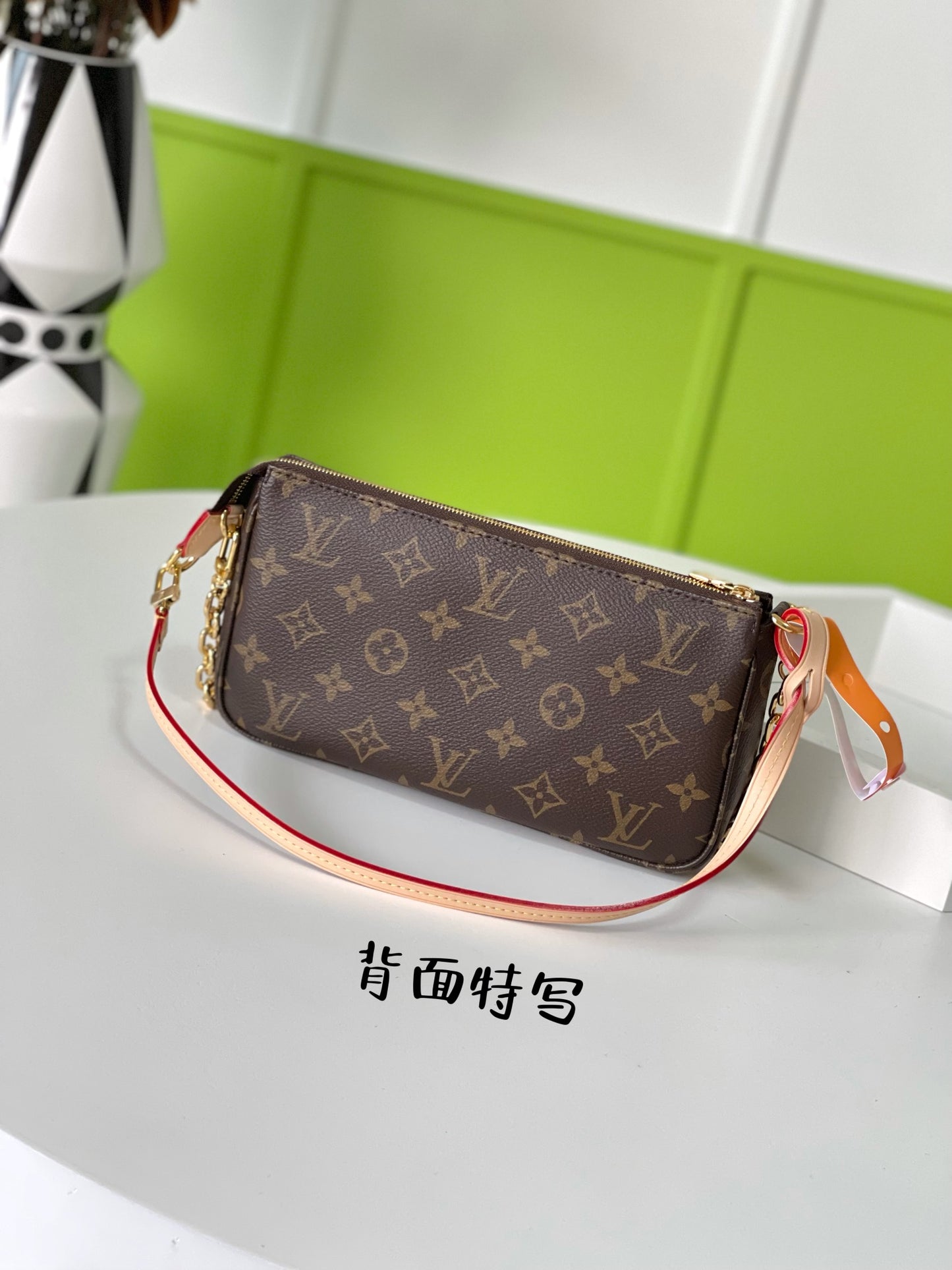 M82766 路L家-Pochette Accessoire 麻將包 手拿/肩背/斜跨包