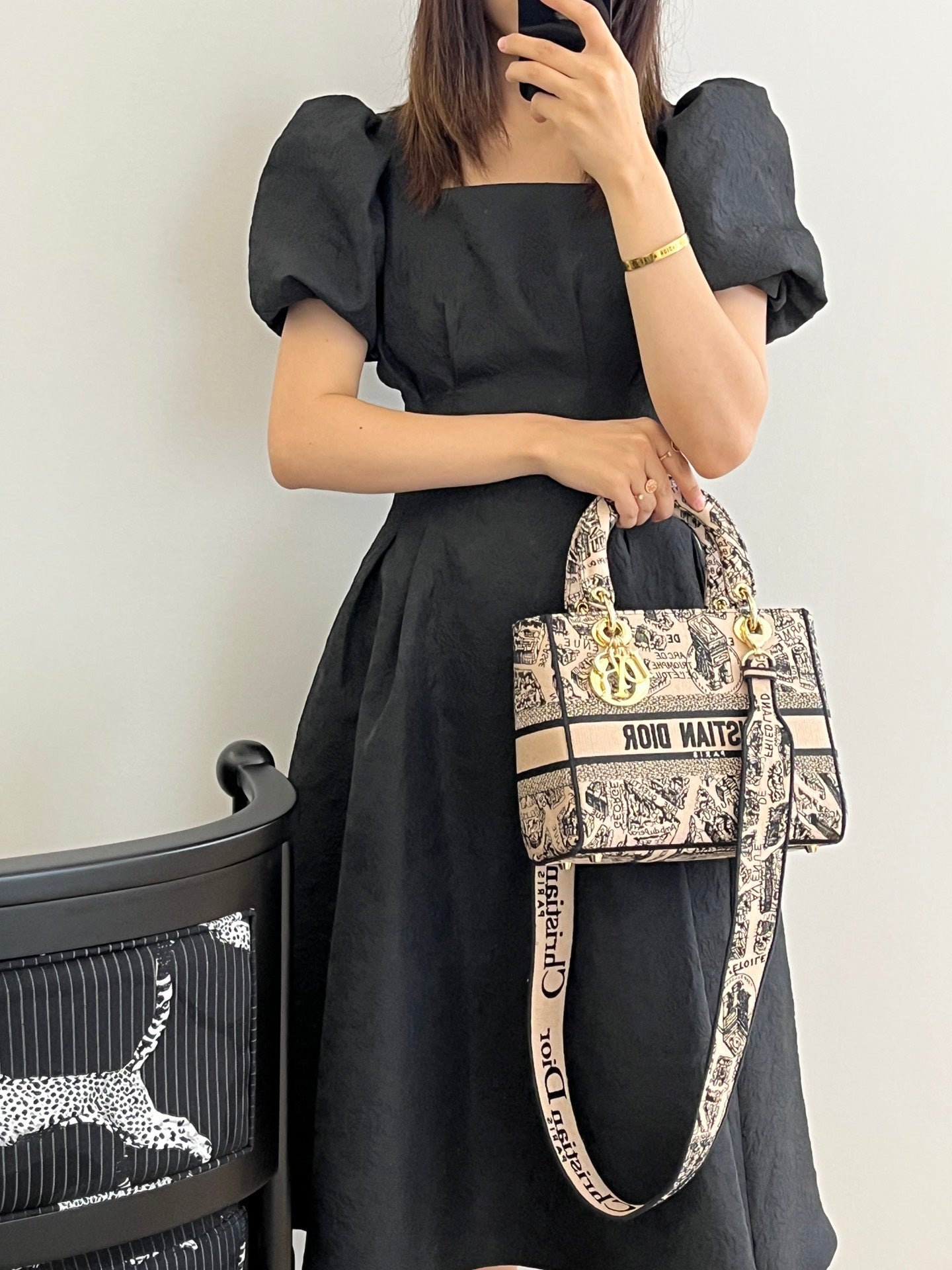 迪D家-Lady 巴黎地圖刺繡系列 杏色 24CM