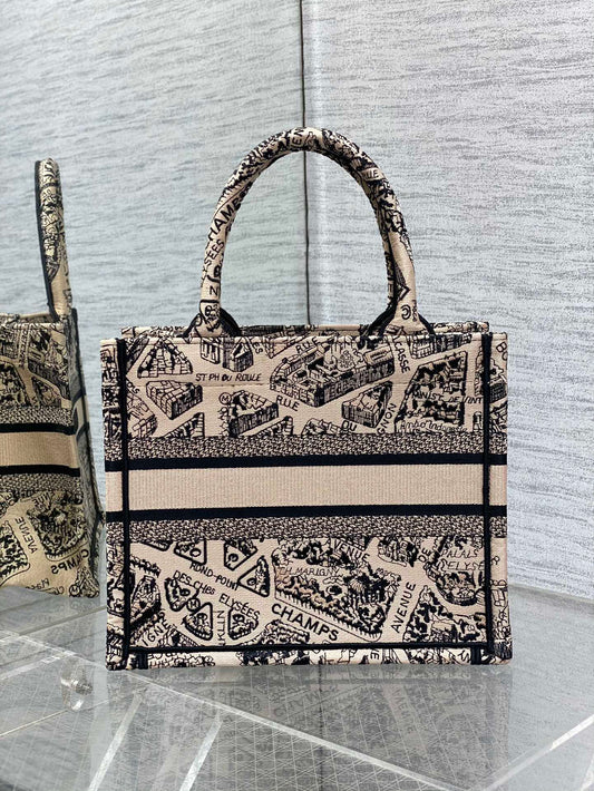 迪D家-Book Tote 2023春夏系列 巴黎地圖刺繡 米白色 小號