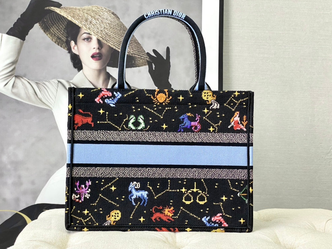 迪D家-BookTote 刺繡手袋 黑色圖案 37x30x16cm