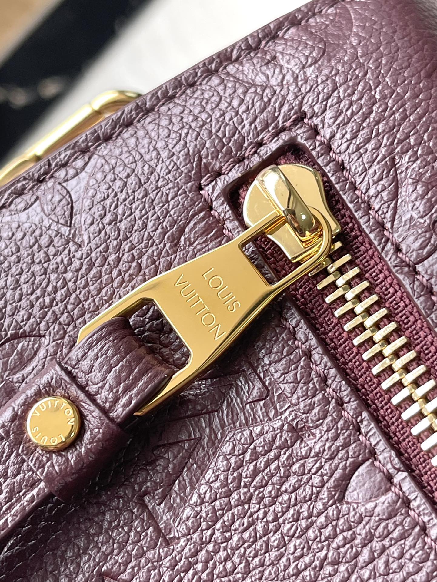 M46613 路L家-Pochette Metis 經典花紋牛皮 酒紅色