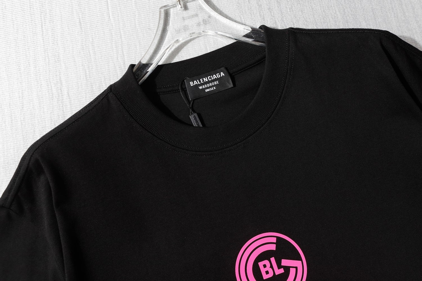 2404026