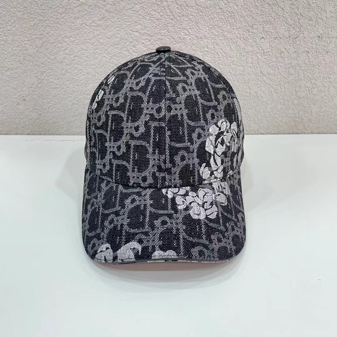 迪D家-新款老花水洗棒球帽