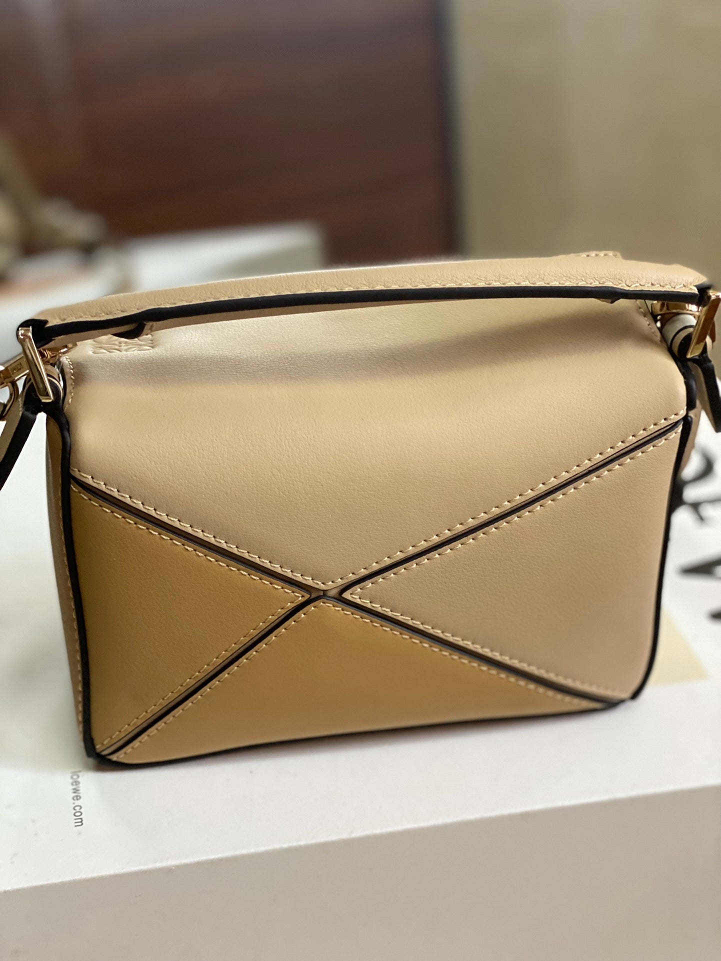 羅L威-西班牙小牛皮 Puzzle 手袋 Mini 灰米黃