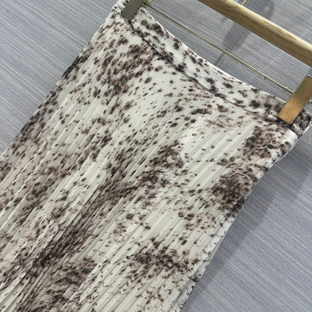 紀G家-2403 24春夏新品浪漫度假風格調雪豹紋印花絲質長裙