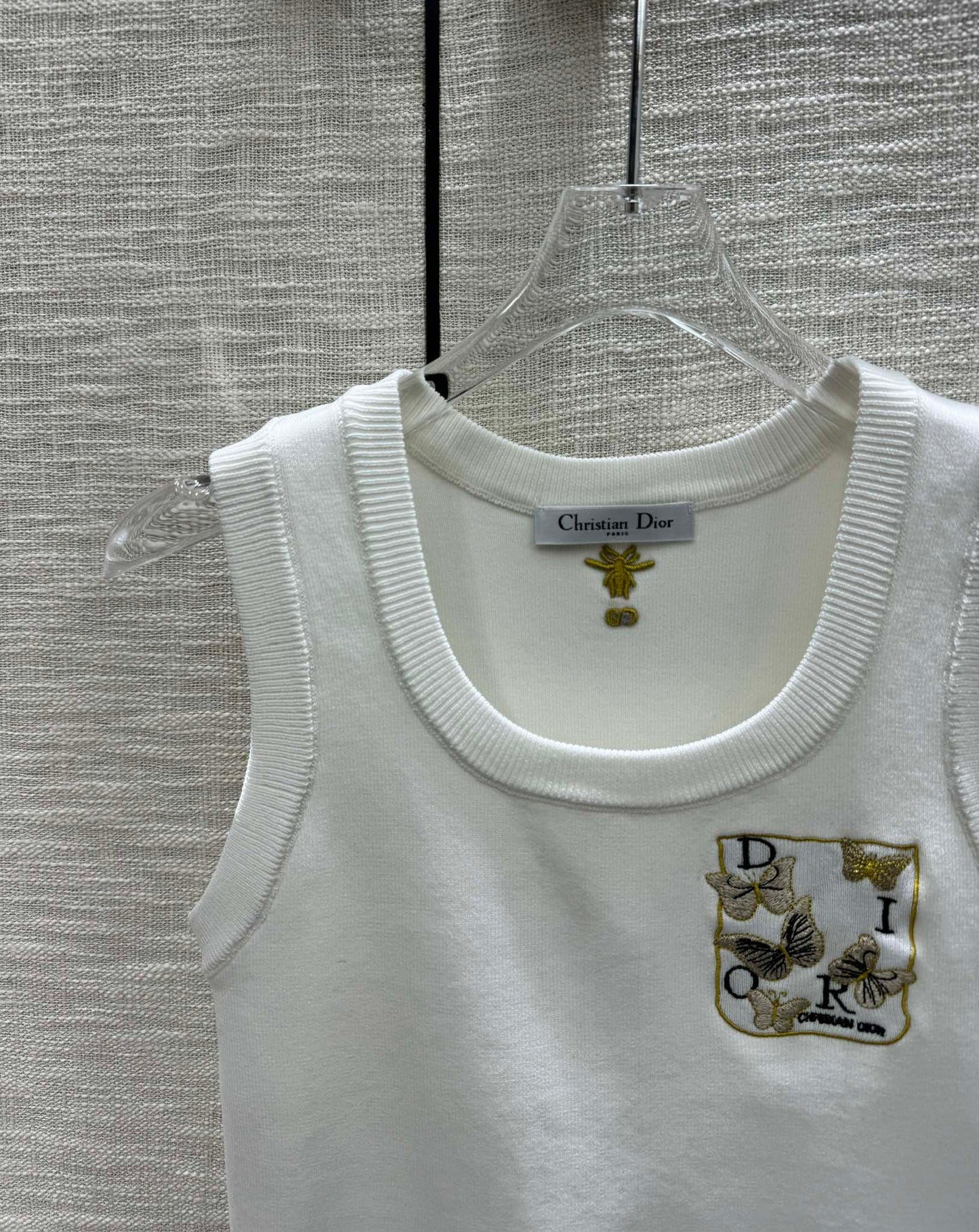 迪D家-2403 刺繡蝴蝶圓領針織背心 白色
