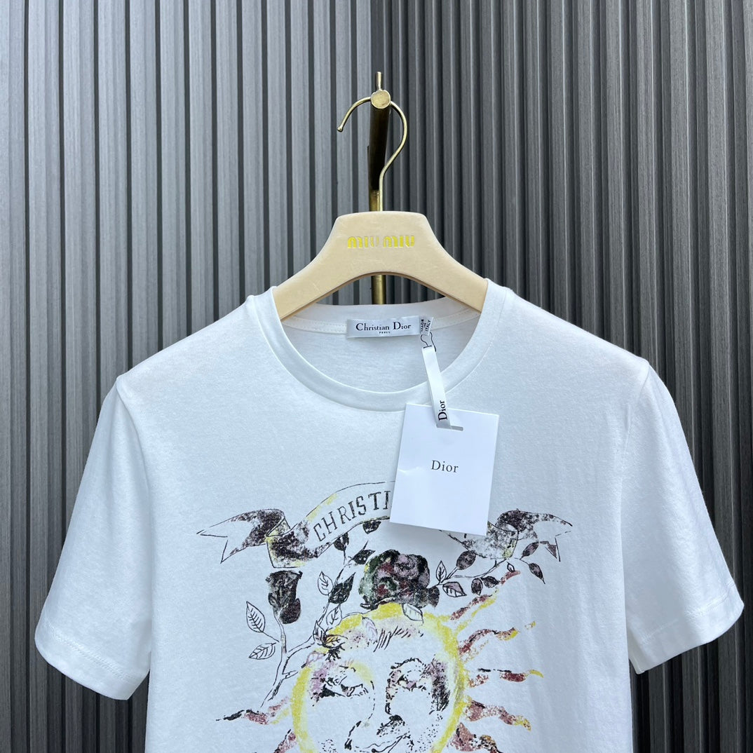 迪D家-2403 24新品上架圓領太陽印花TEE 白色