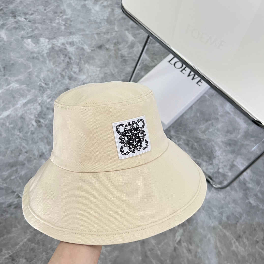羅L家-2024新款 簡約Logo漁夫帽 白色