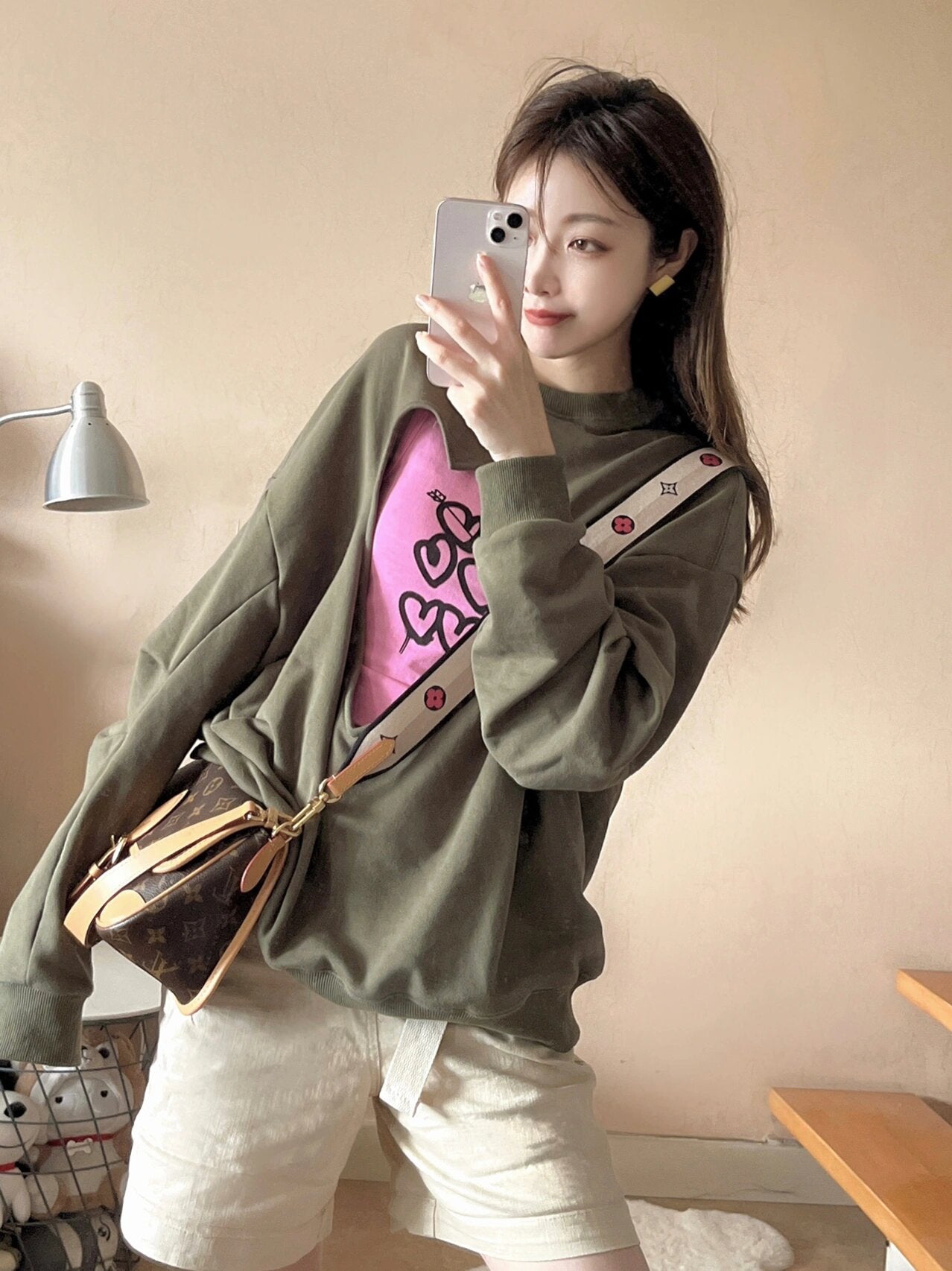 熱銷款 M45985 路L家-Diane法棍包 肩背斜跨包