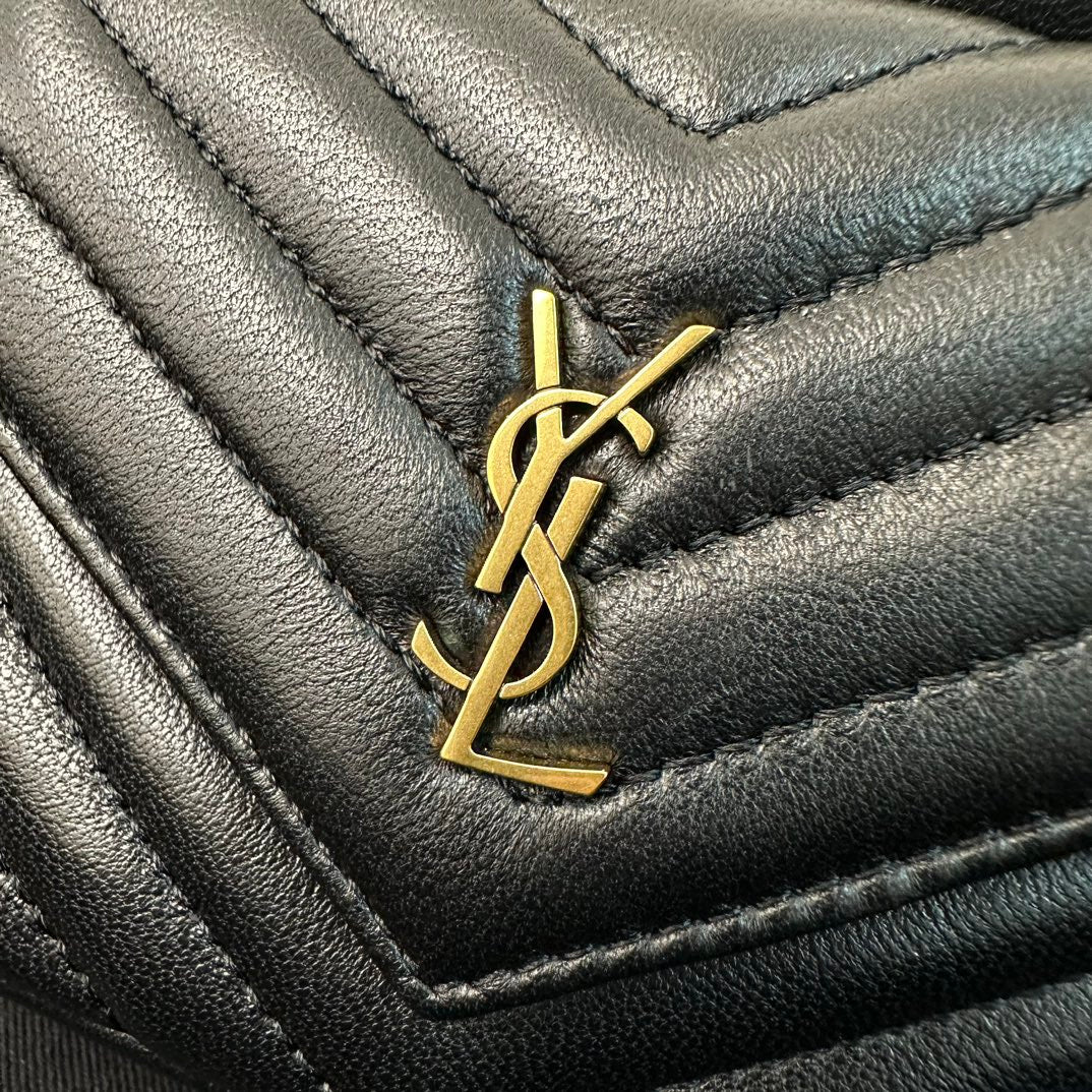 聖Y羅-Joe Backpack 絎縫雙肩包 黑色金扣 Mini