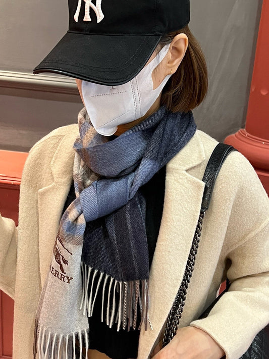 巴B家-2024水波紋羊絨圍巾 32*180