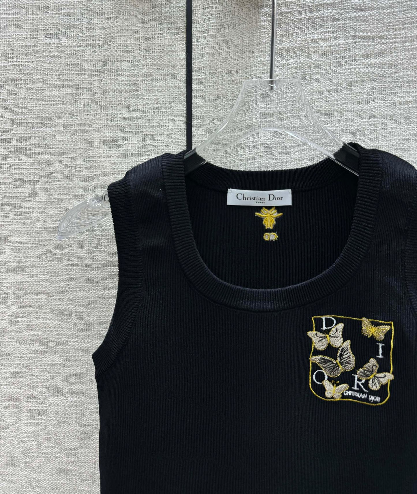 迪D家-2403 刺繡蝴蝶圓領針織背心 黑色
