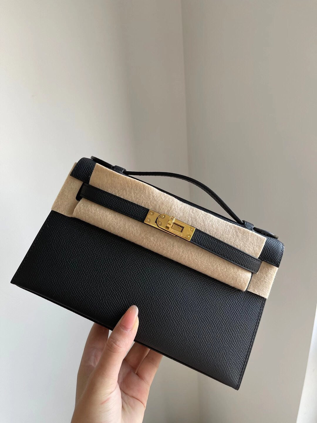 小愛款-Mini Kelly 1代 22cm Epsom 黑色 金扣