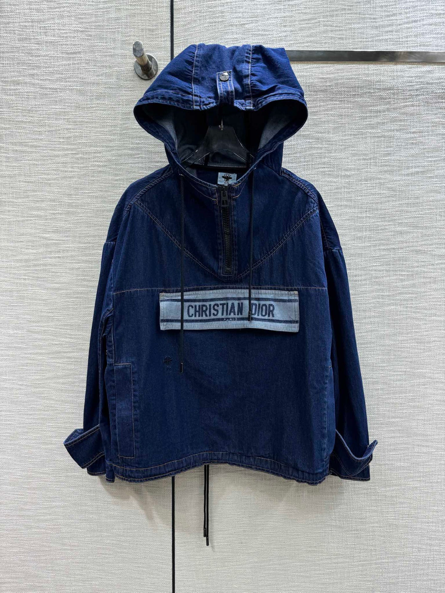 迪D家-2403 刺繡牛仔連帽衛衣