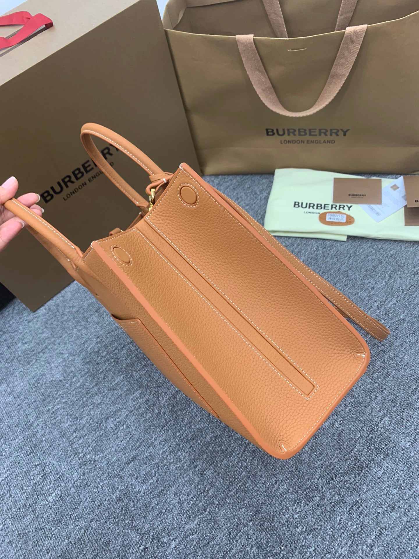 巴B家-Frances 粒紋皮革托特包 棕色 32CM