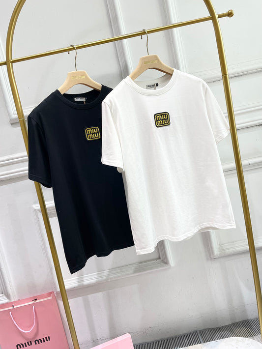 穆M家-2404 刺繡字母貼布短袖Tee 白色