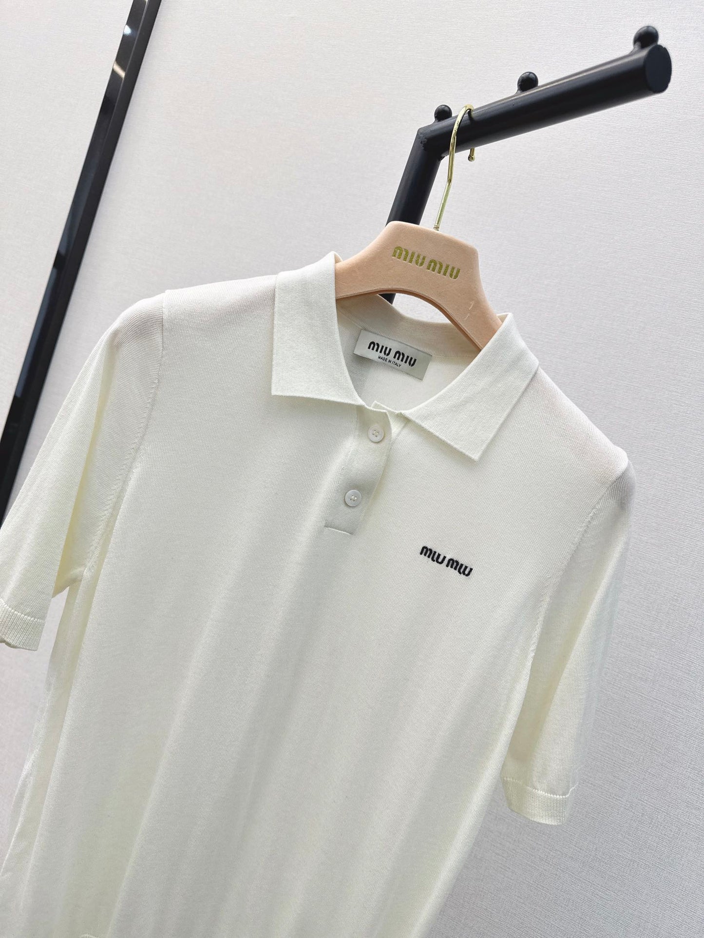 穆M家-2404 24Ss春夏最新款POLO針織衫 白色
