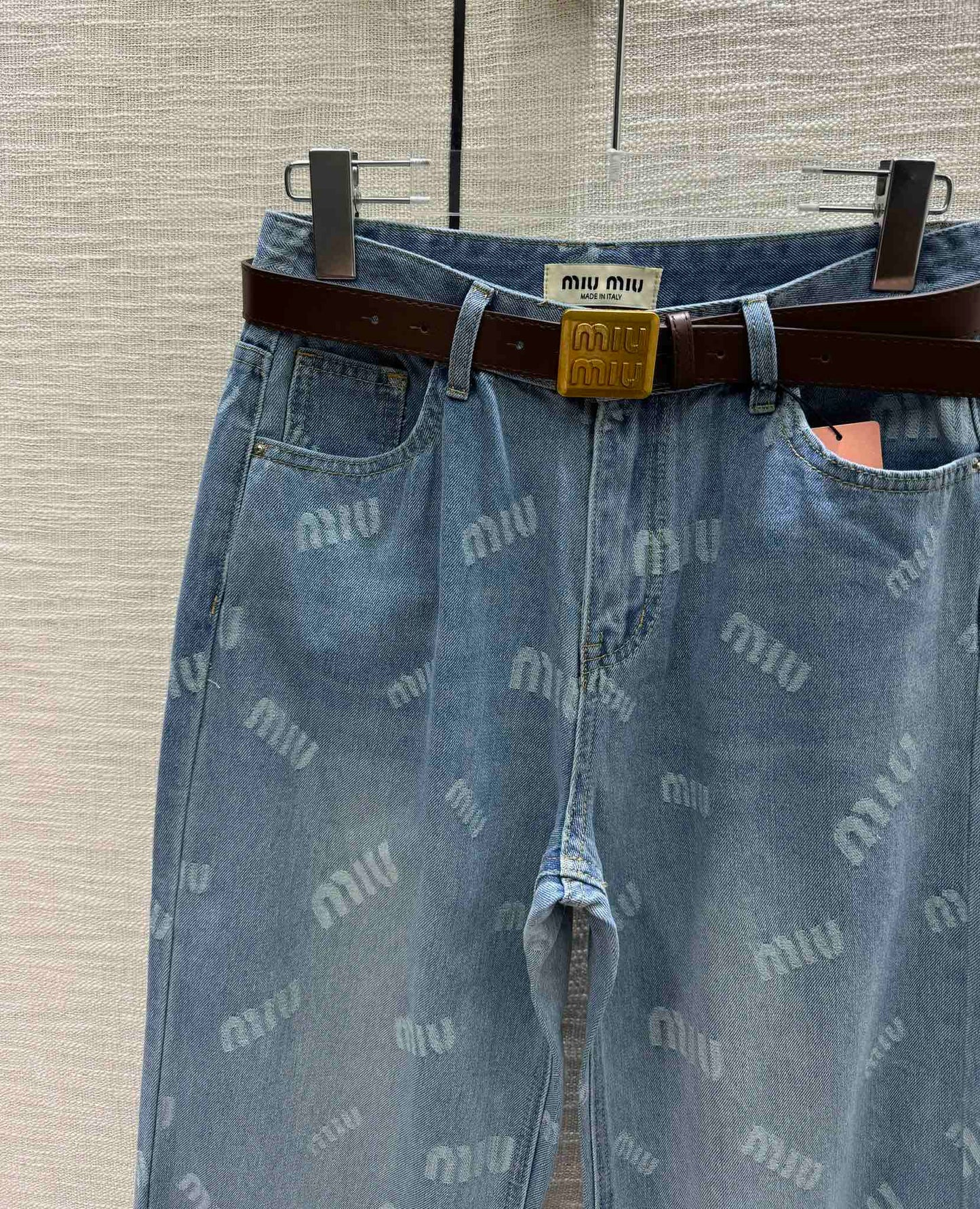 穆Ｍ家-2404 撞色logo高腰直筒牛仔褲