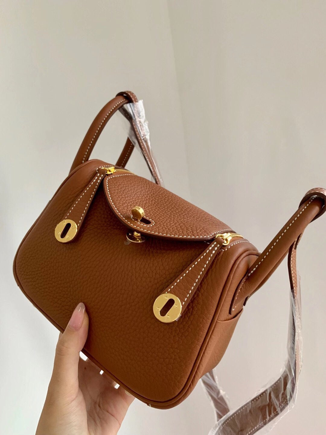 小愛款-Lindy Mini 金棕 金扣