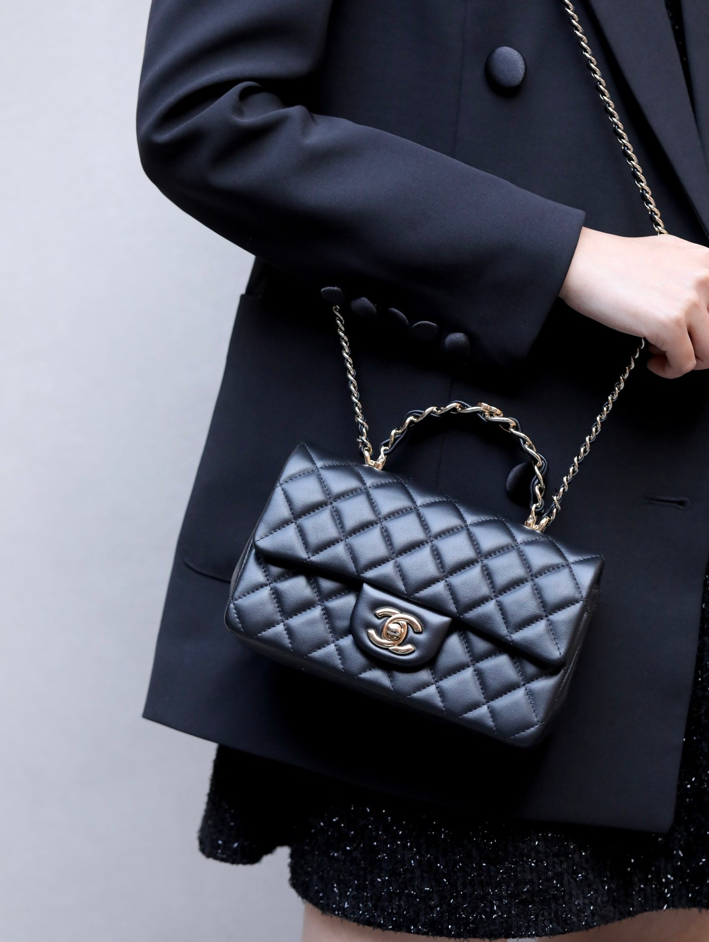 小香家-Chanel CF Mini 經典皮革穿繞雙c Logo 黑色