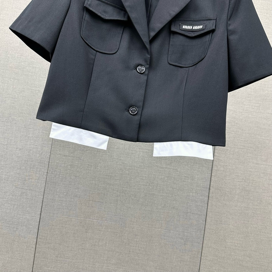 穆M家-2404 冷淡風短款西裝套裝 黑色